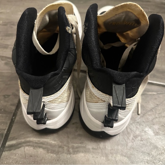 Nike Mens HYPERFUSE 2013 basketball shoes 9.5 - Picture 4 of 8